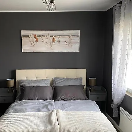 Diotoero Vendeghaz Holiday home Balatonszabadi